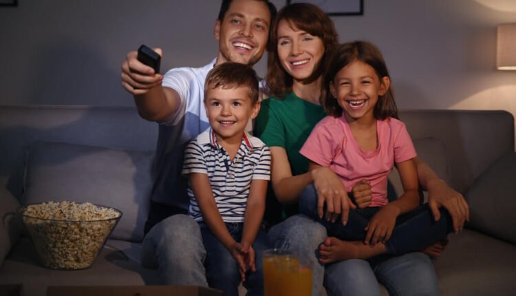 كيف تتأكد من أن اشتراك IPTV الرسمي متوافق مع أجهزتك؟